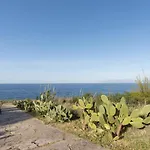 וילה Water Front *